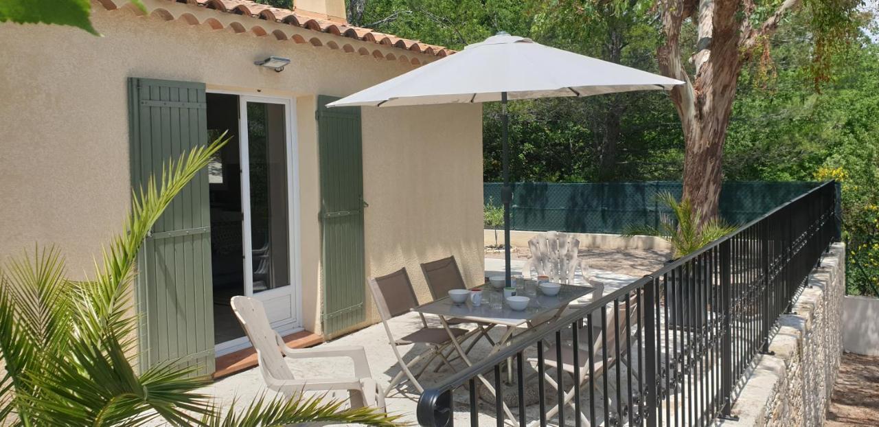 Une Maison En Provence Pierrevert Екстериор снимка