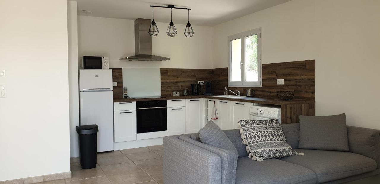 Une Maison En Provence Pierrevert Екстериор снимка